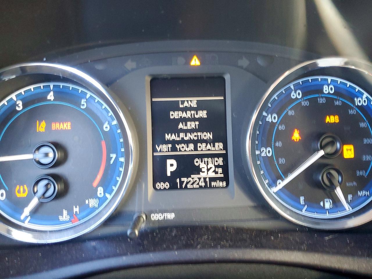 2017 TOYOTA COROLLA L photo 9