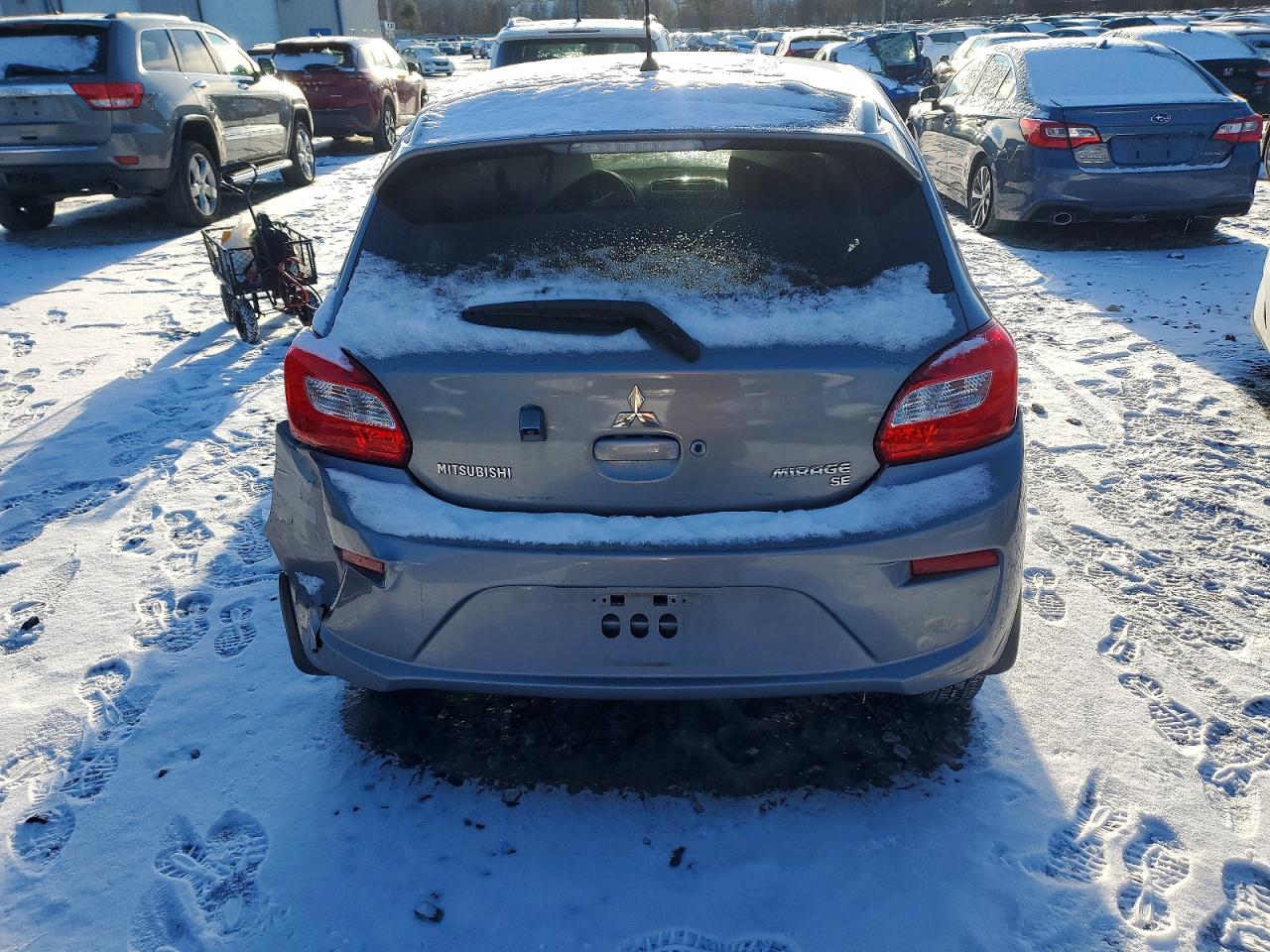 2018 MITSUBISHI MIRAGE SE photo 6