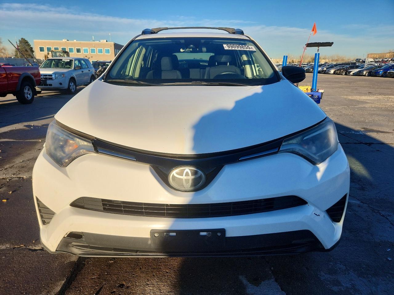 2017 TOYOTA RAV4 LE photo 5