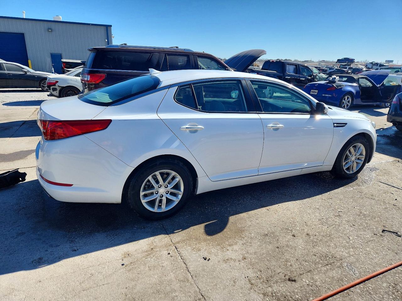 2013 KIA OPTIMA LX photo 3
