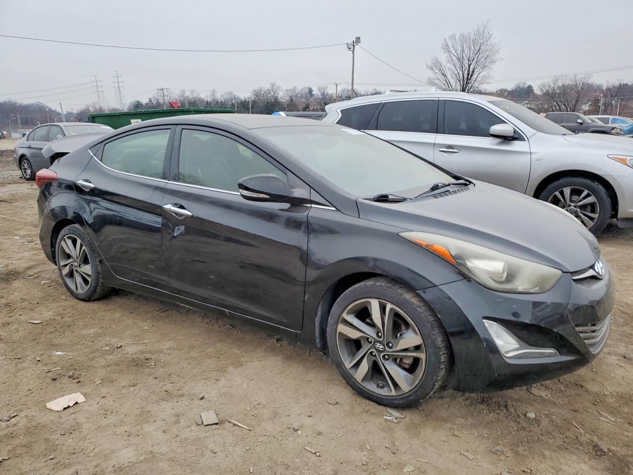 2014 HYUNDAI ELANTRA SE photo 4