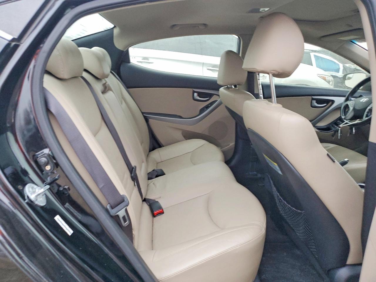 2014 HYUNDAI ELANTRA SE photo 10