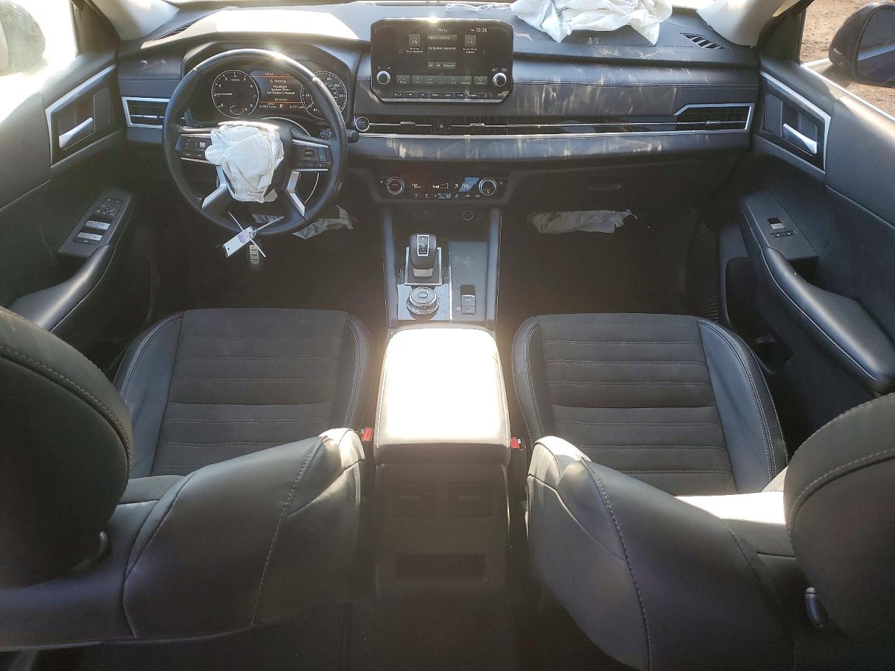 2024 MITSUBISHI OUTLANDER SE photo 8