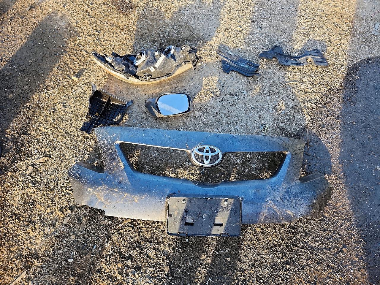 2010 TOYOTA COROLLA BASE photo 12