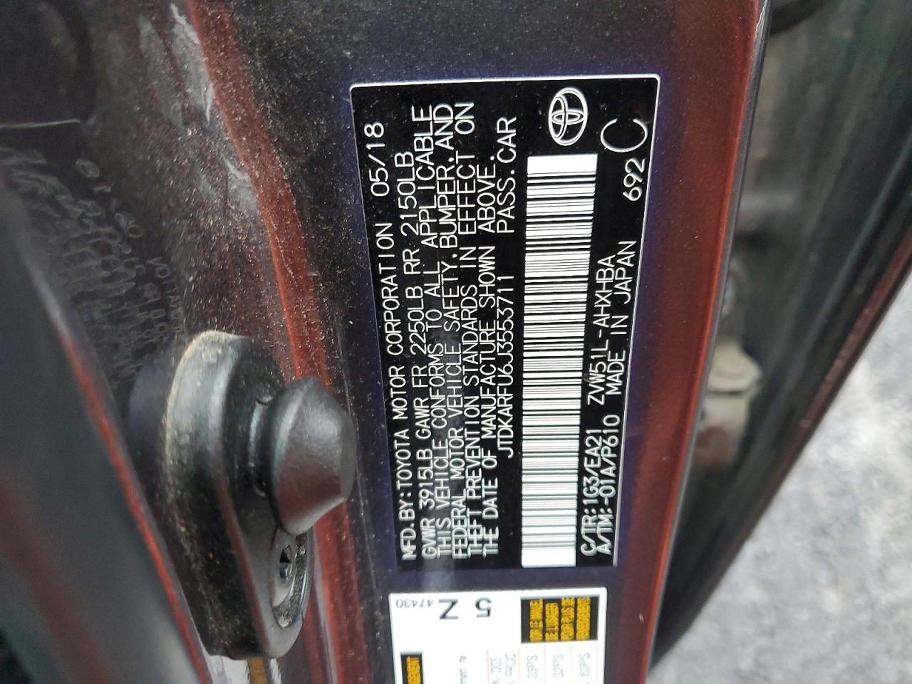 2018 TOYOTA PRIUS photo 13