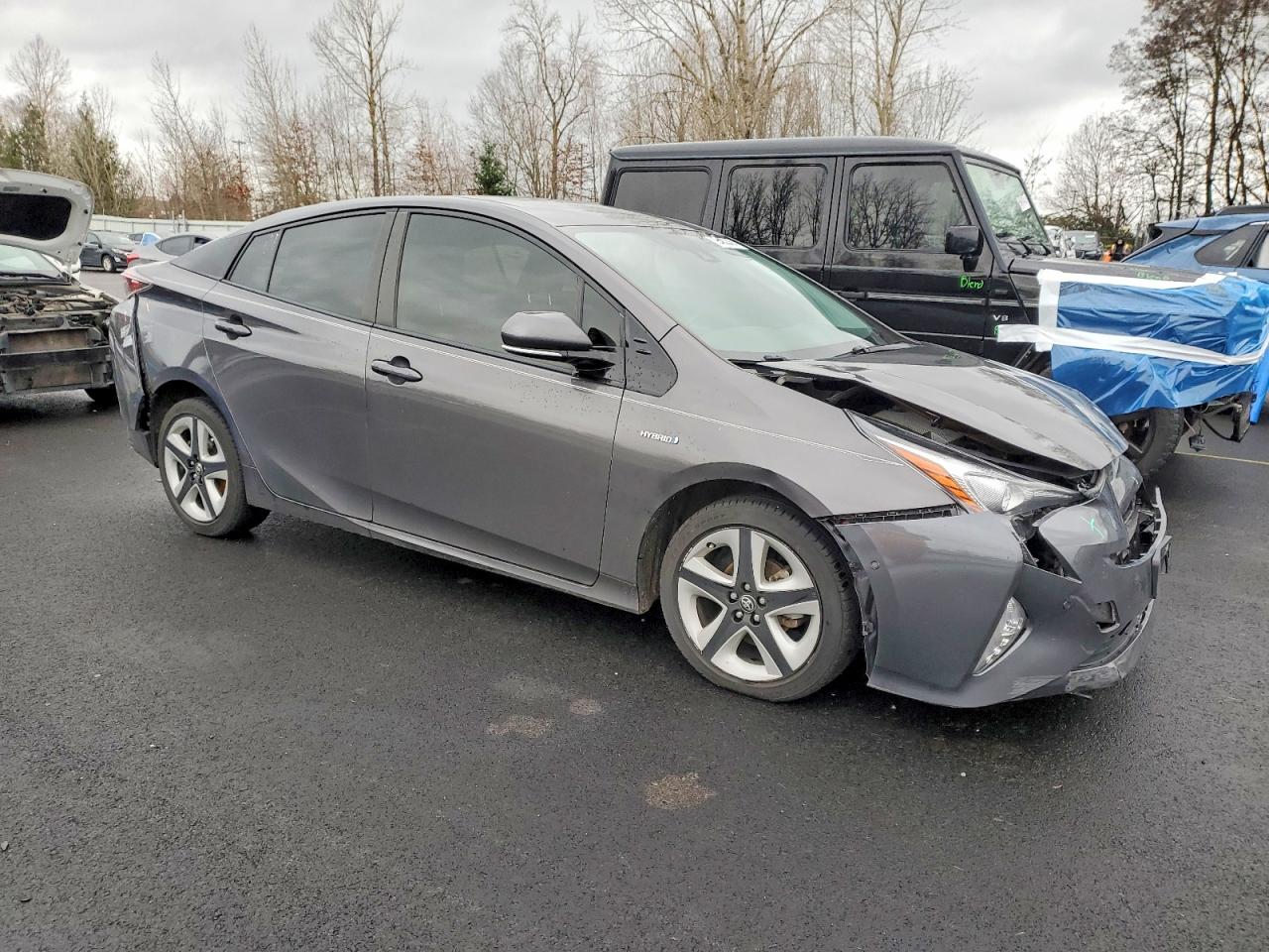 2018 TOYOTA PRIUS photo 4