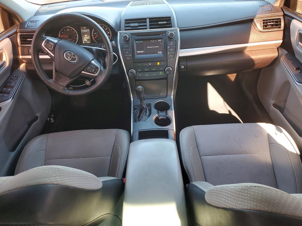 2017 TOYOTA CAMRY LE photo 8