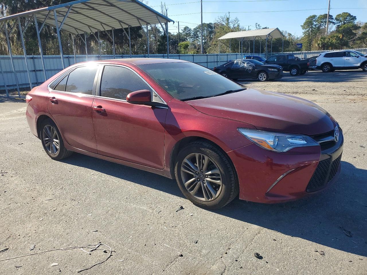 2017 TOYOTA CAMRY LE photo 4
