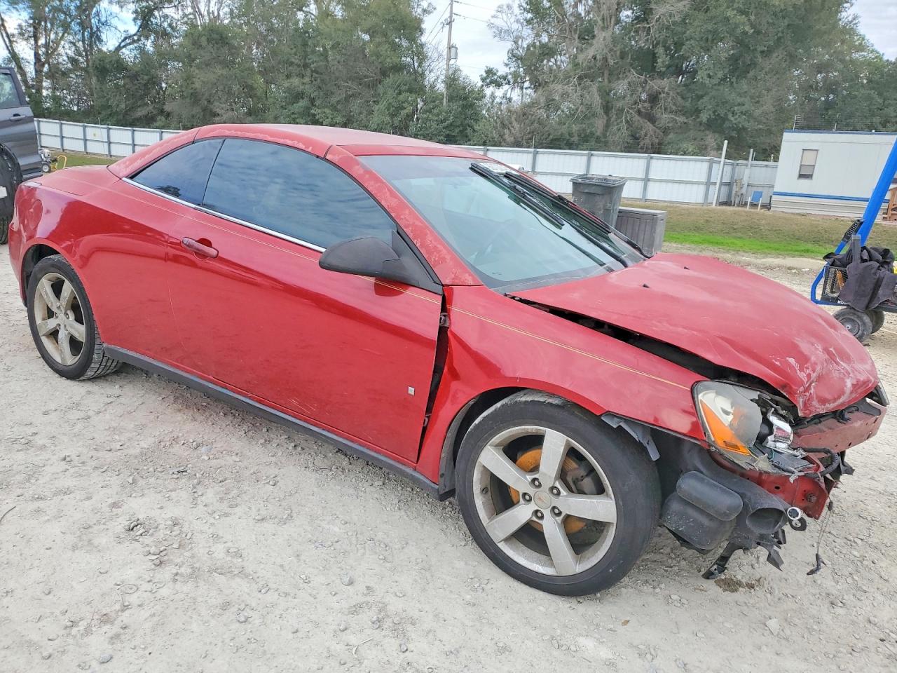 2007 PONTIAC G6 GT photo 4