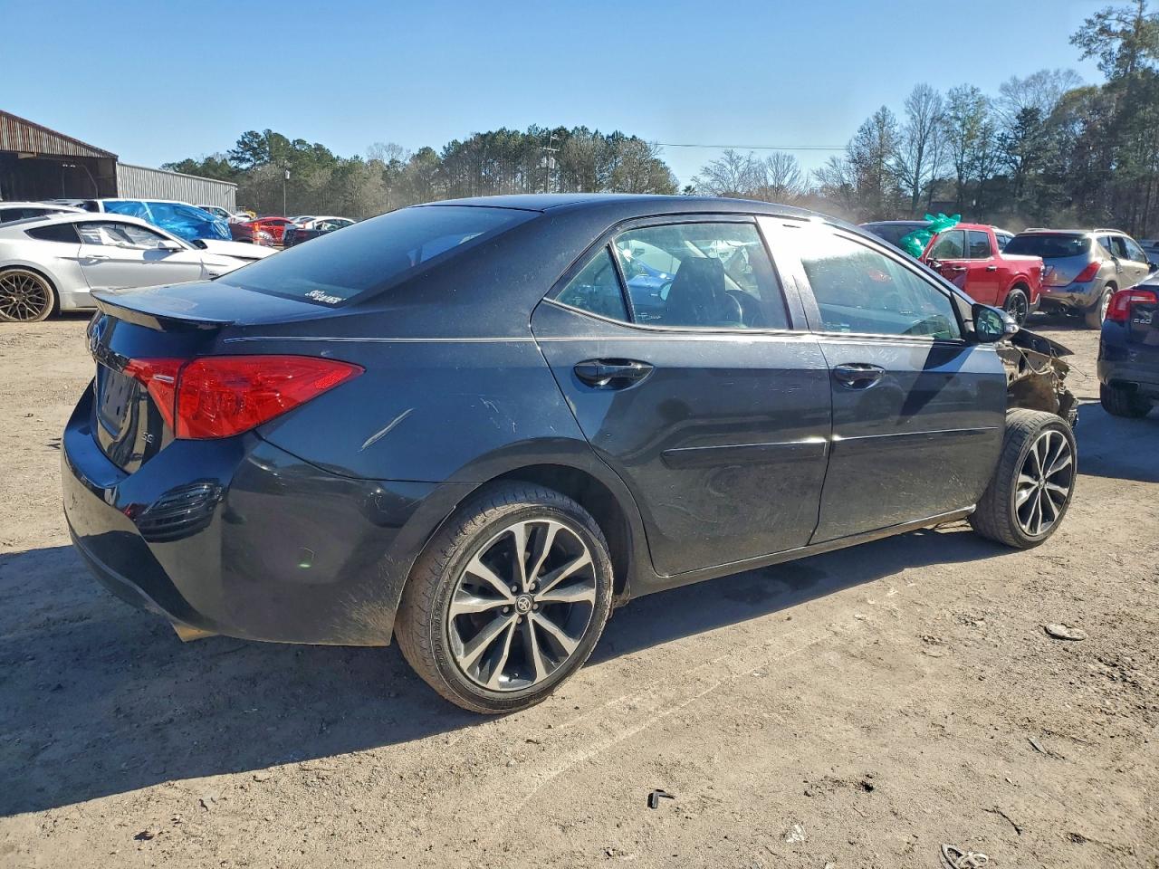 2018 TOYOTA COROLLA L photo 5