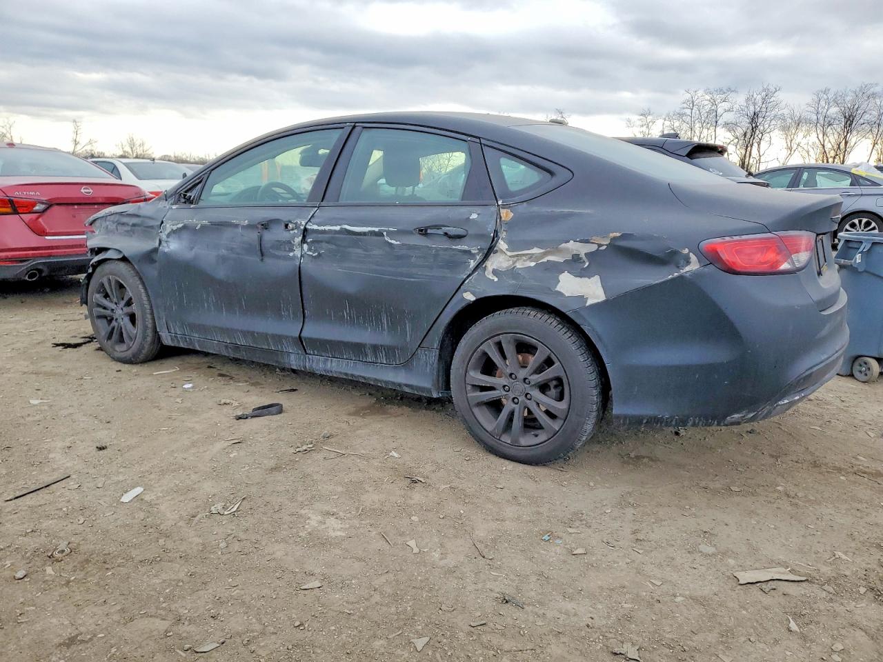 2016 CHRYSLER 200 LIMITED photo 2