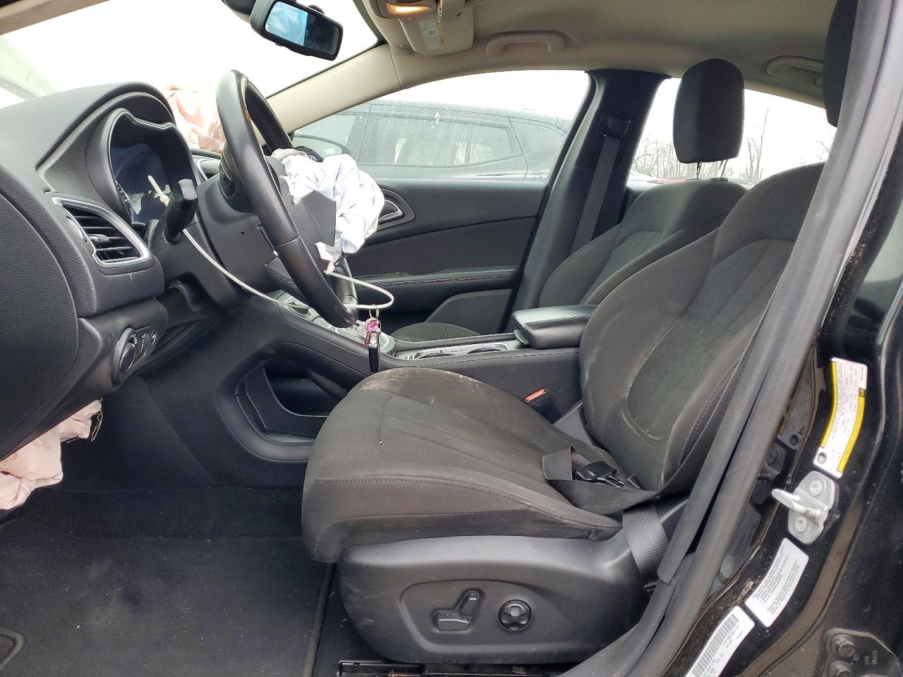 2016 CHRYSLER 200 LIMITED photo 7