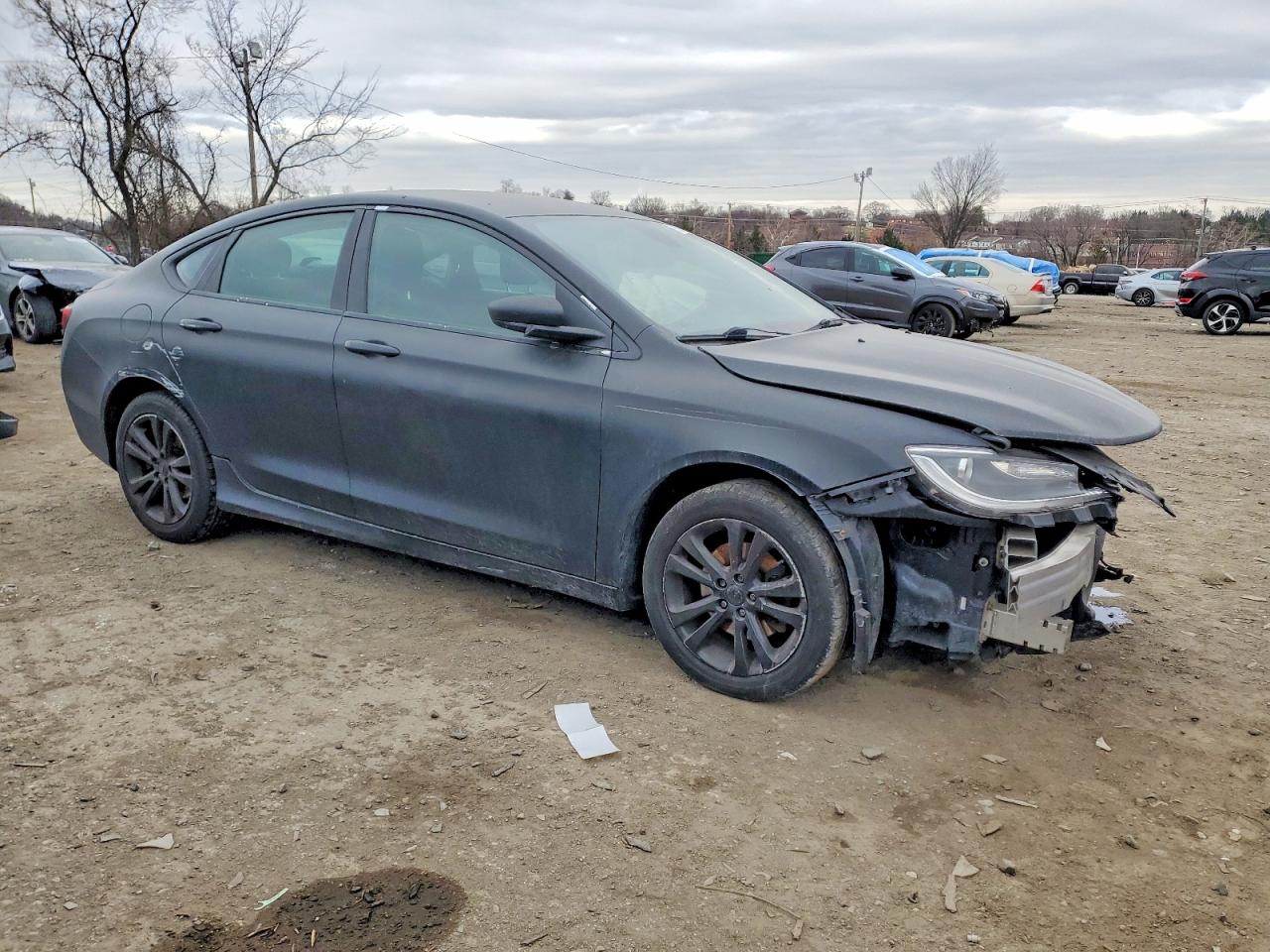 2016 CHRYSLER 200 LIMITED photo 4