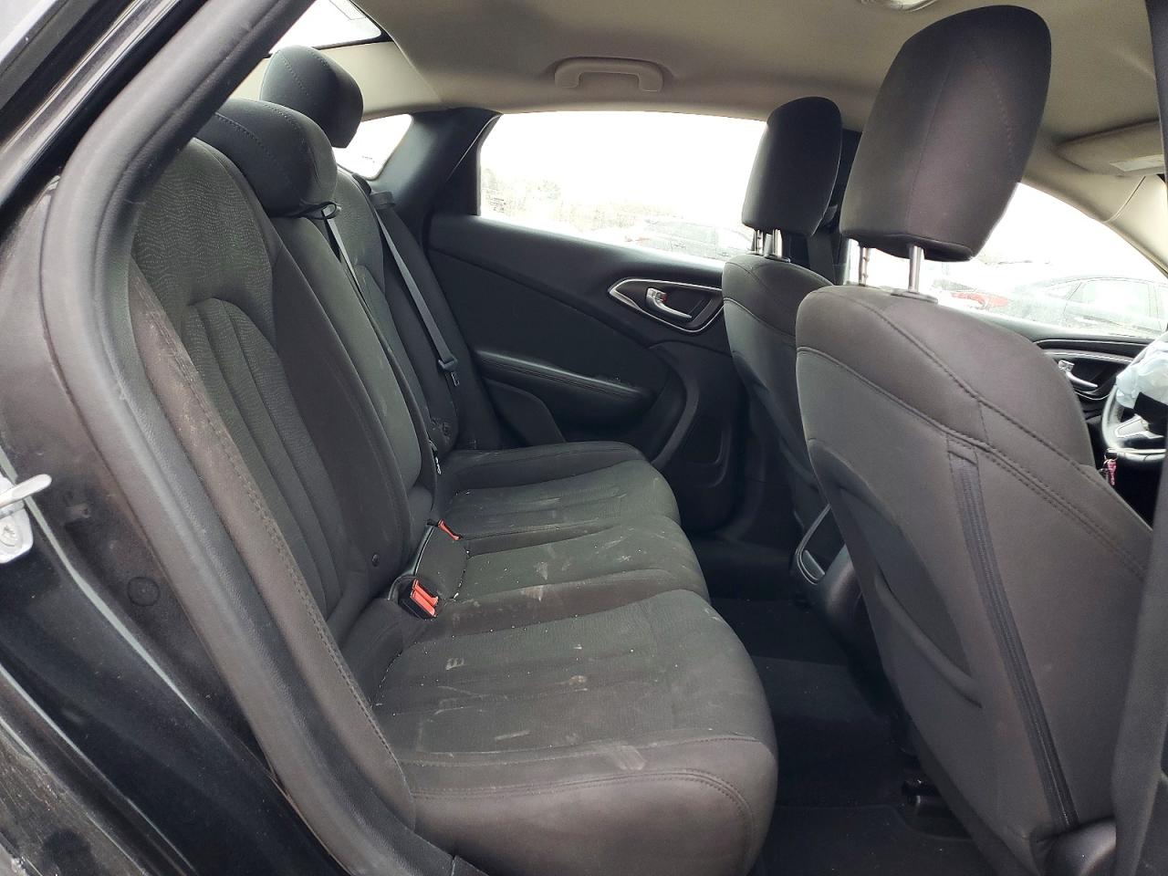 2016 CHRYSLER 200 LIMITED photo 10