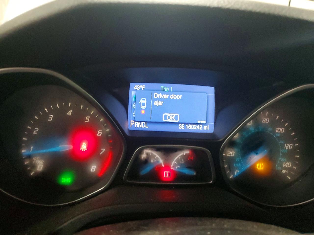 2014 FORD FOCUS SE photo 9