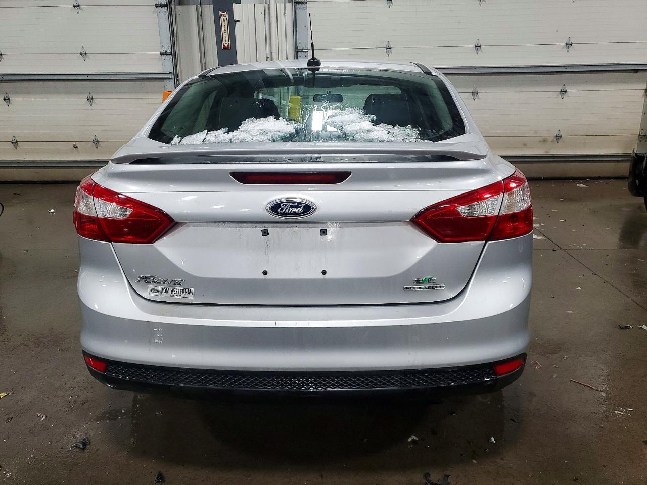 2014 FORD FOCUS SE photo 6