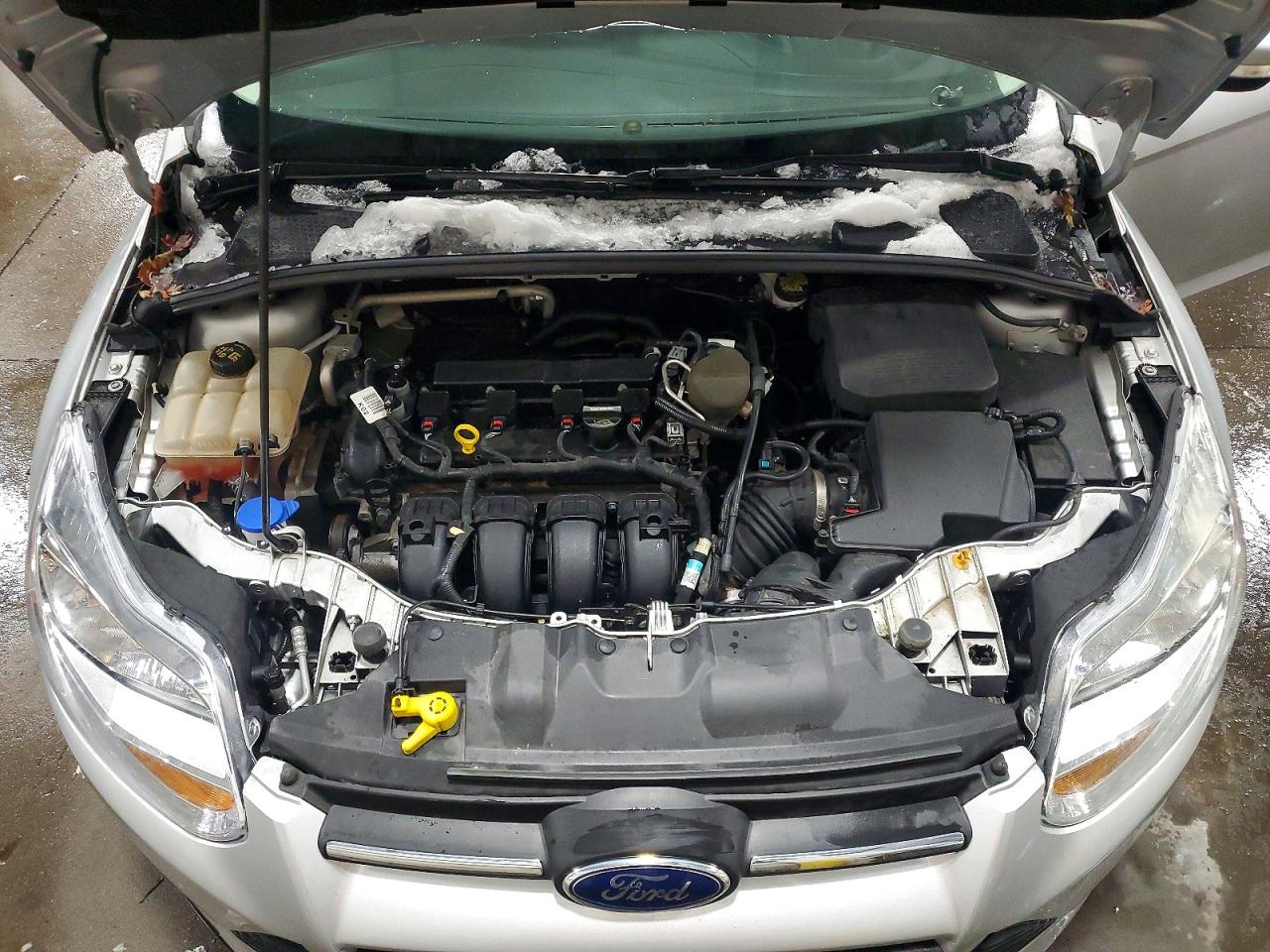 2014 FORD FOCUS SE photo 11