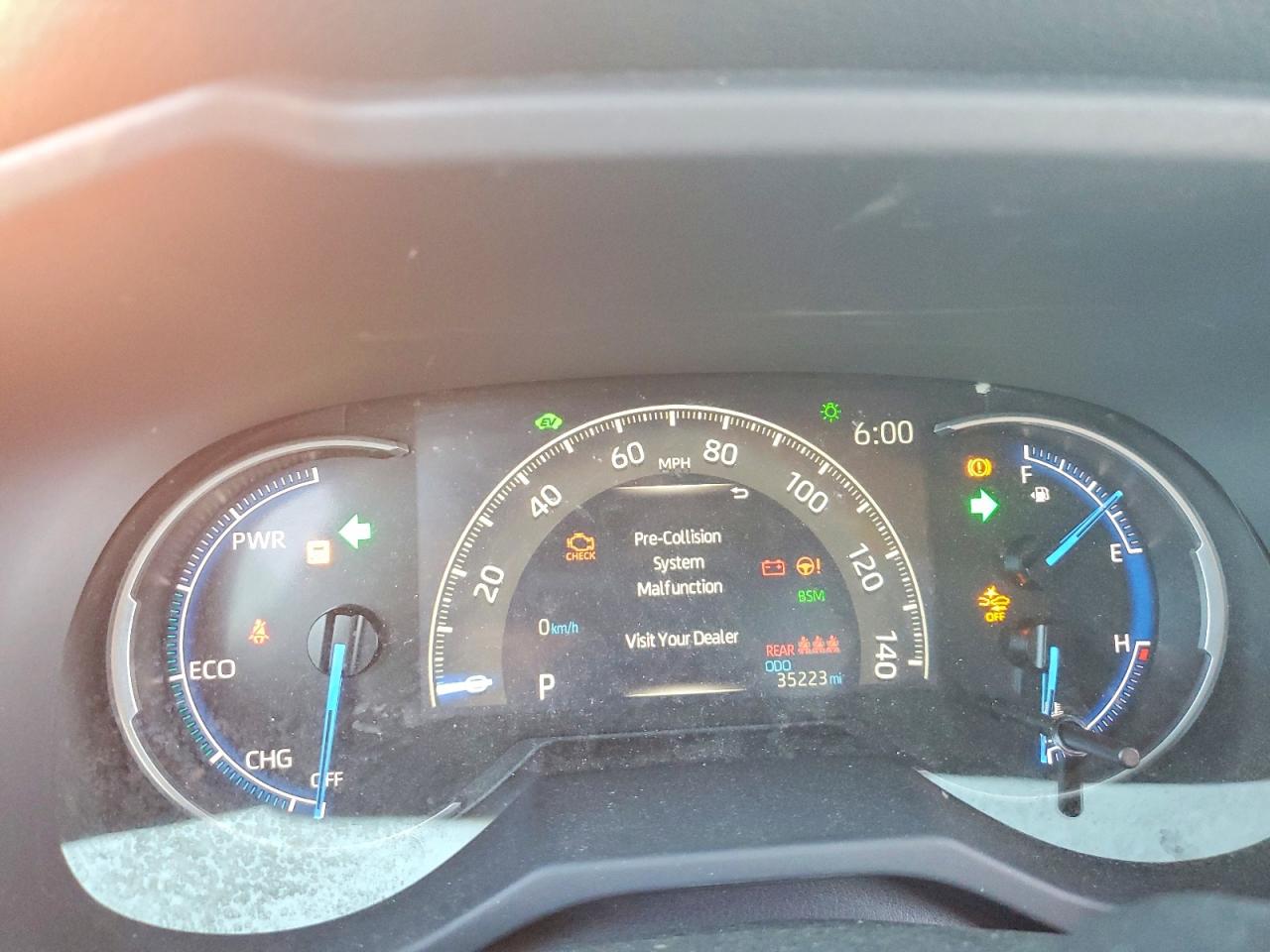 2024 TOYOTA RAV4 LE photo 9