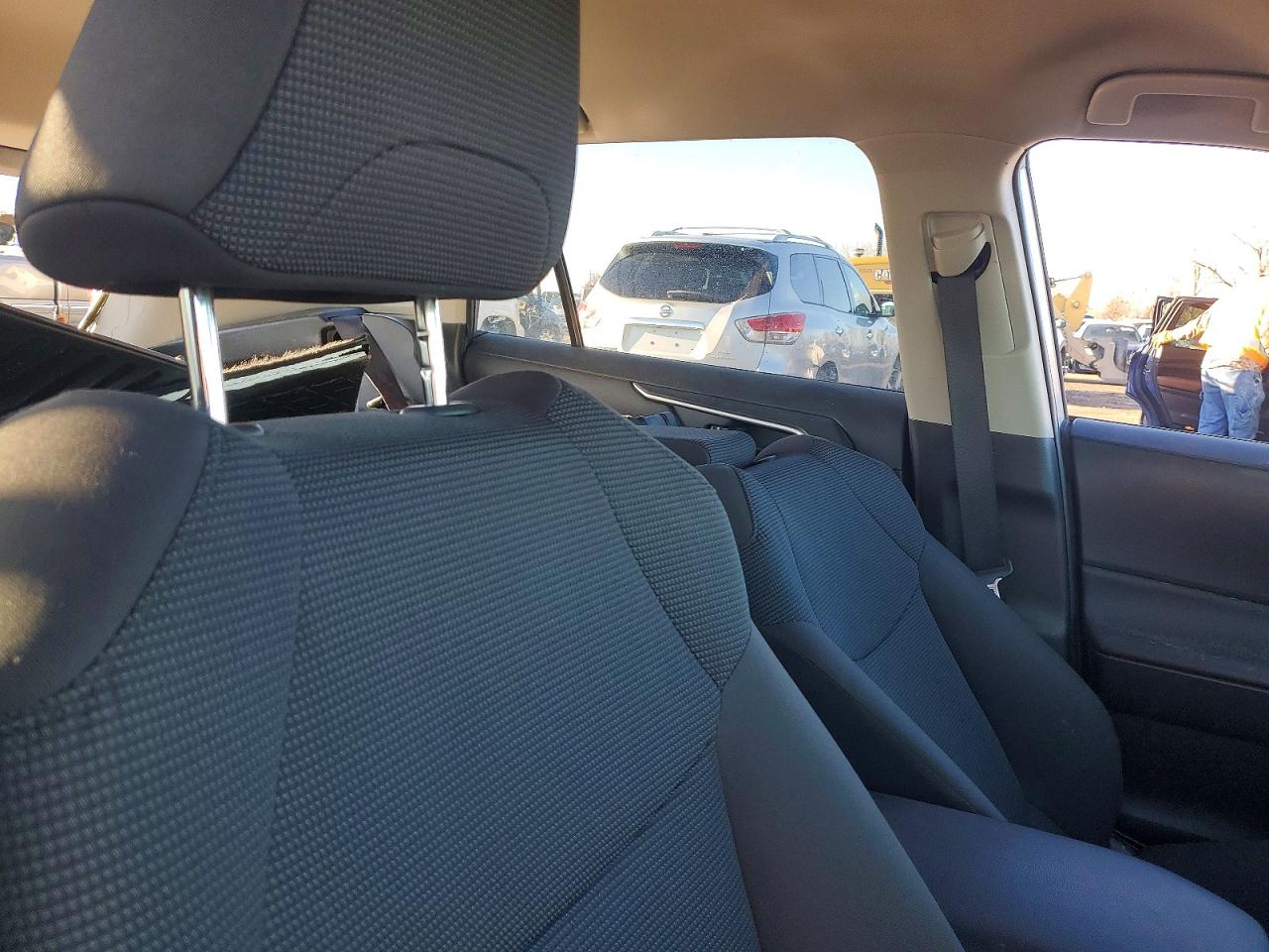 2024 TOYOTA RAV4 LE photo 11