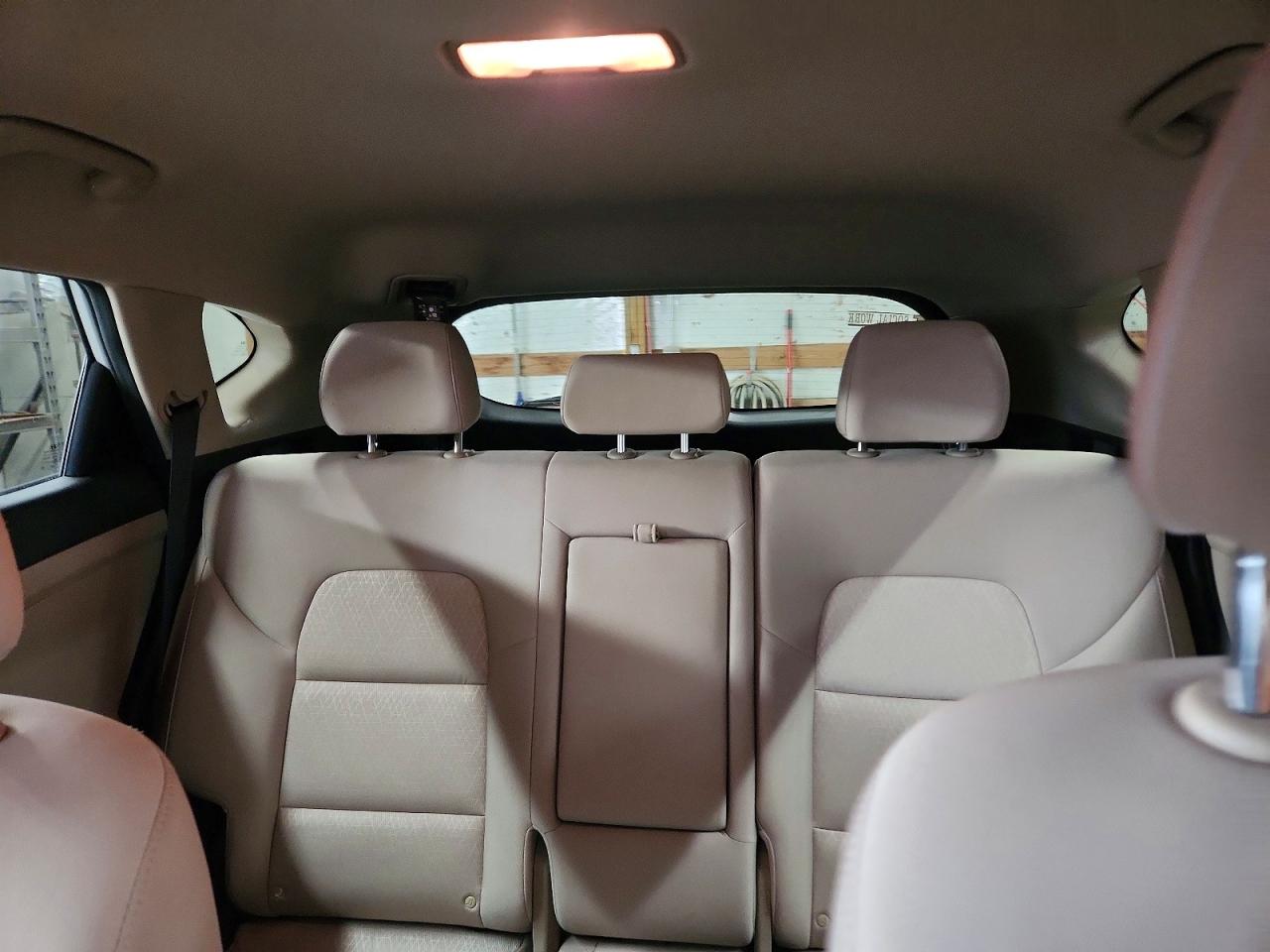 2017 HYUNDAI TUCSON LIMITED photo 19