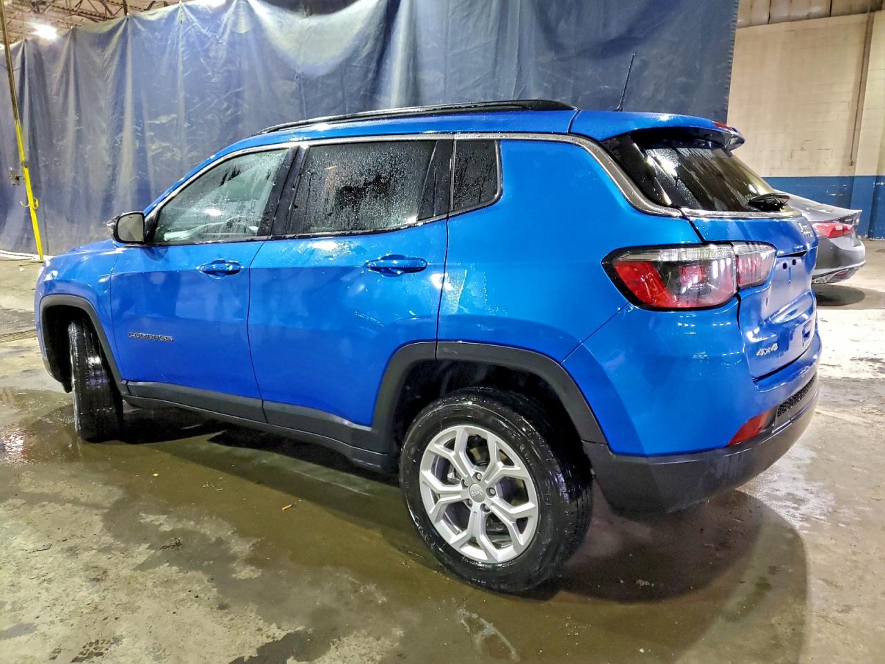 2024 JEEP COMPASS LATITUDE photo 3