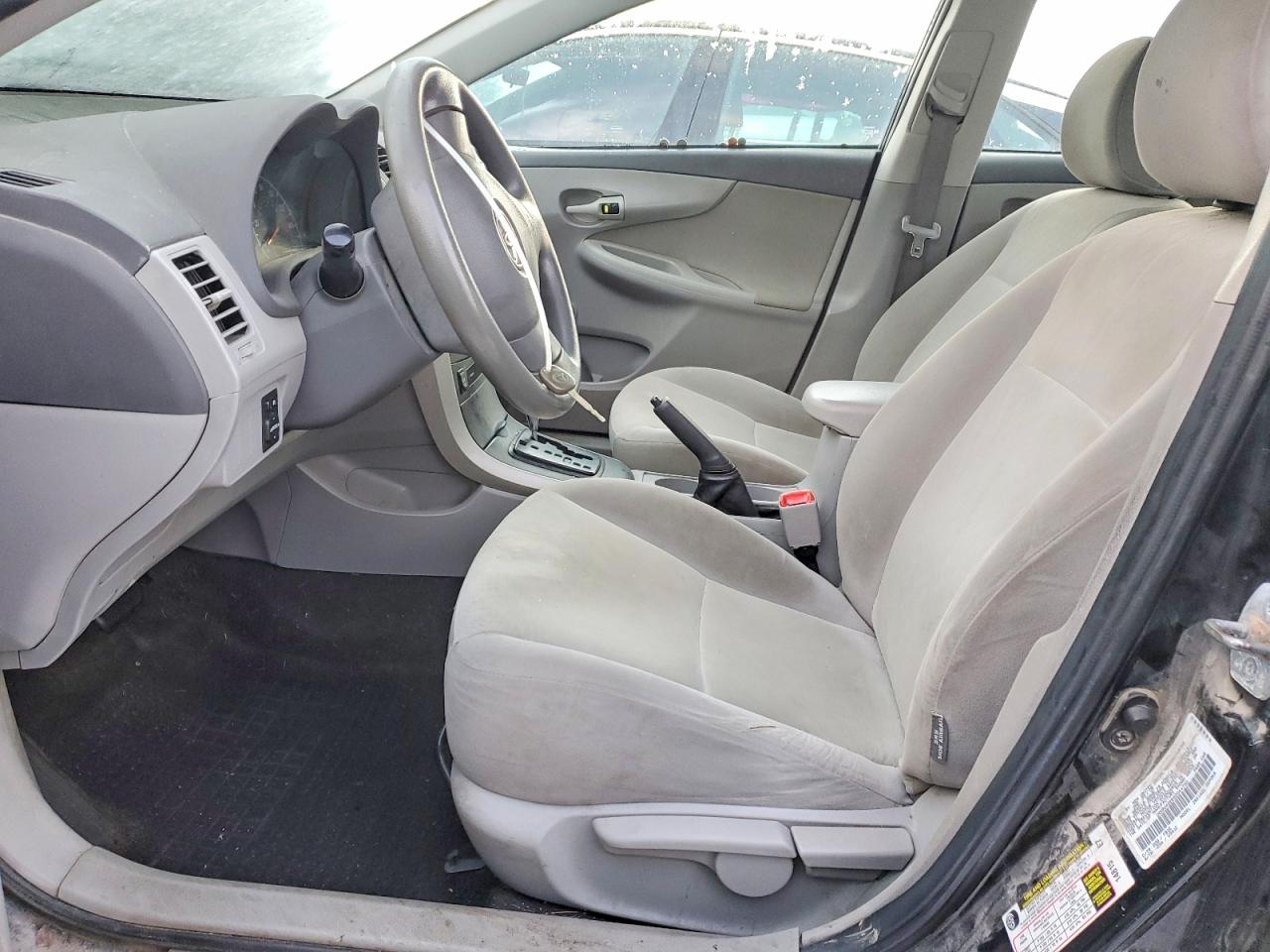 2009 TOYOTA COROLLA BASE photo 13