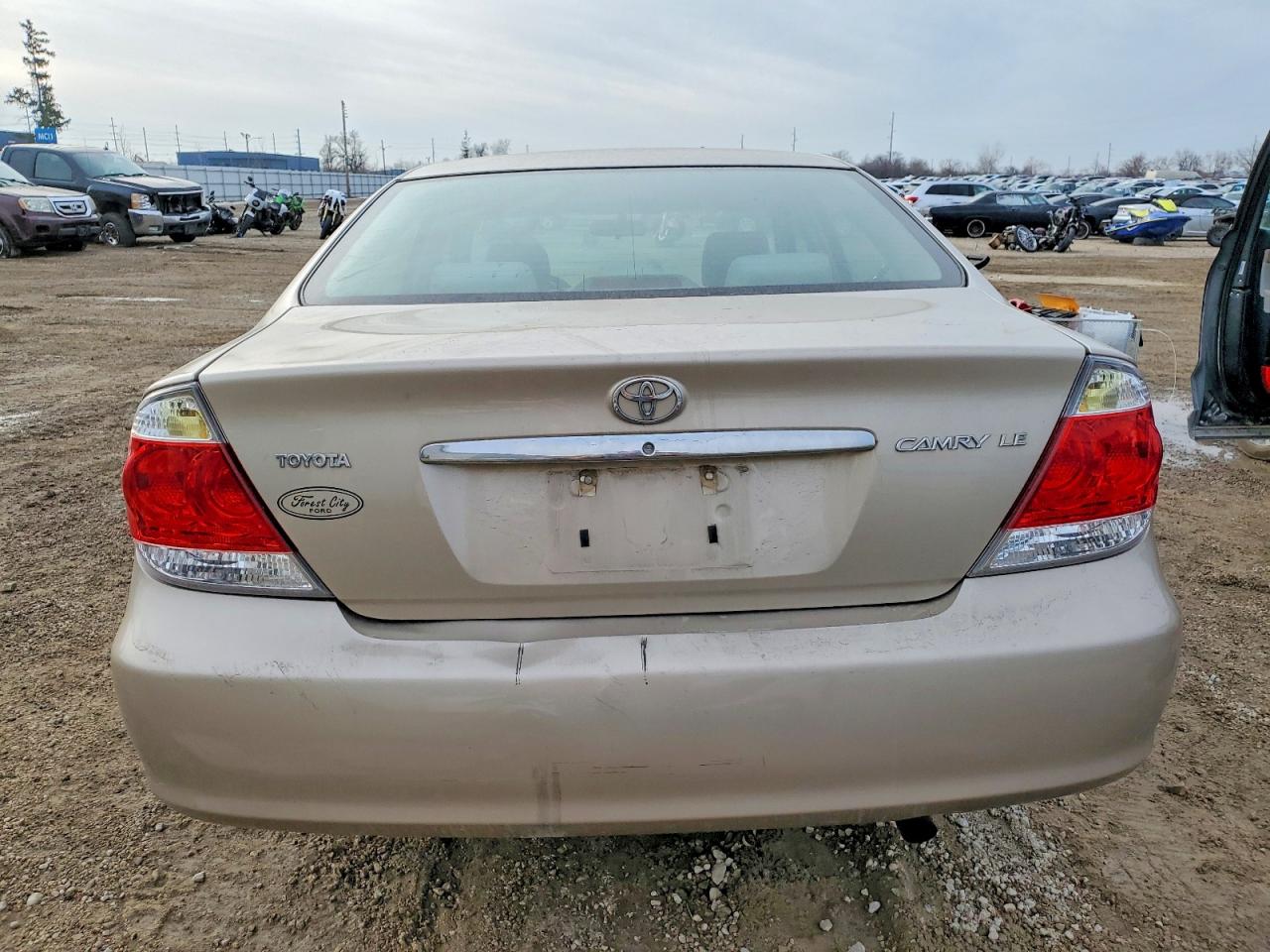 2006 TOYOTA CAMRY LE photo 6