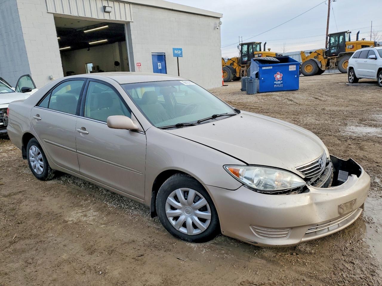 2006 TOYOTA CAMRY LE photo 4