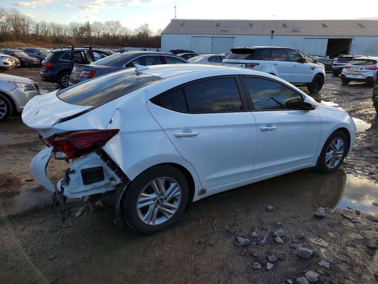 2020 HYUNDAI ELANTRA SEL photo 3