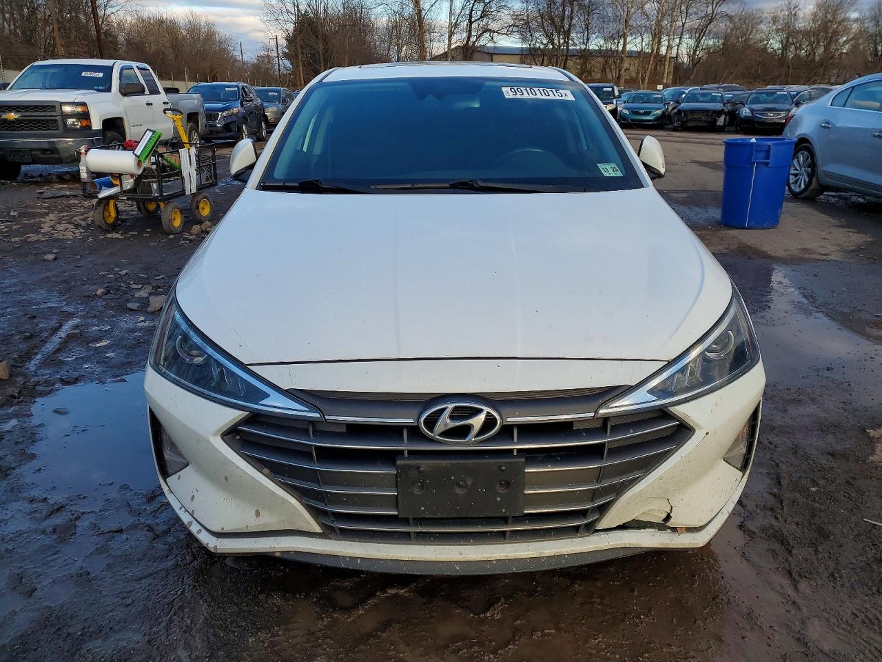 2020 HYUNDAI ELANTRA SEL photo 5