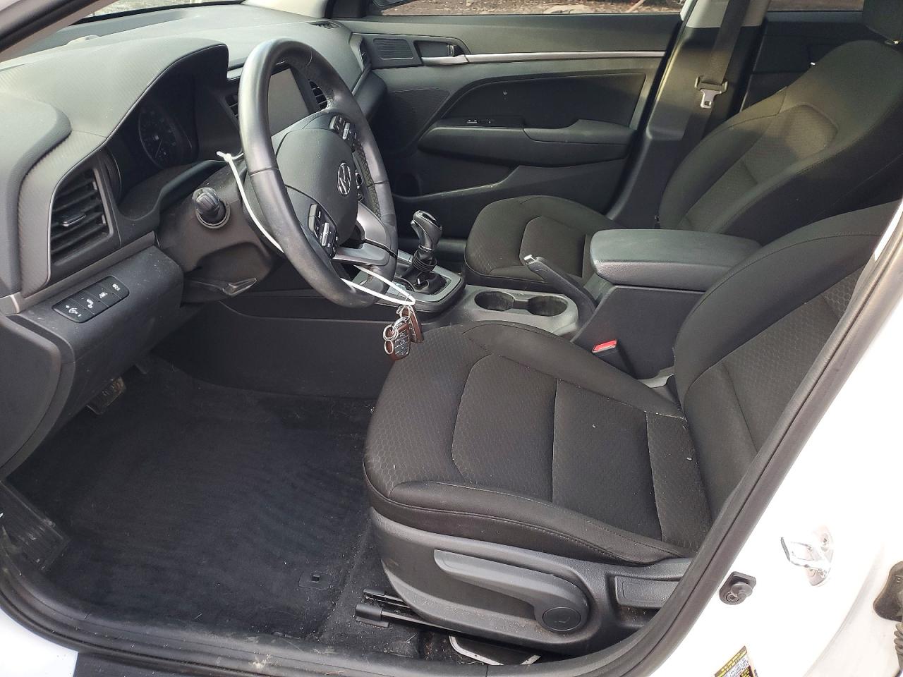 2020 HYUNDAI ELANTRA SEL photo 7