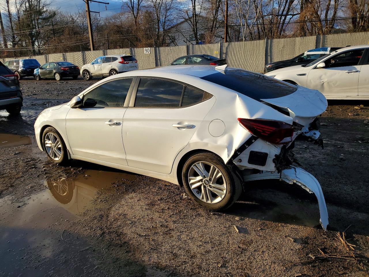 2020 HYUNDAI ELANTRA SEL photo 2