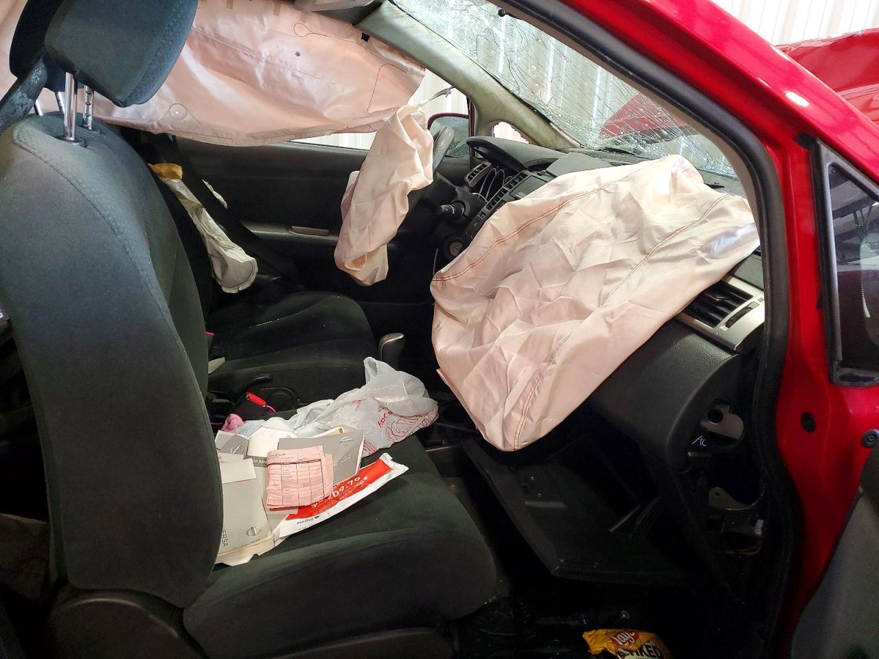 2012 NISSAN VERSA S photo 7