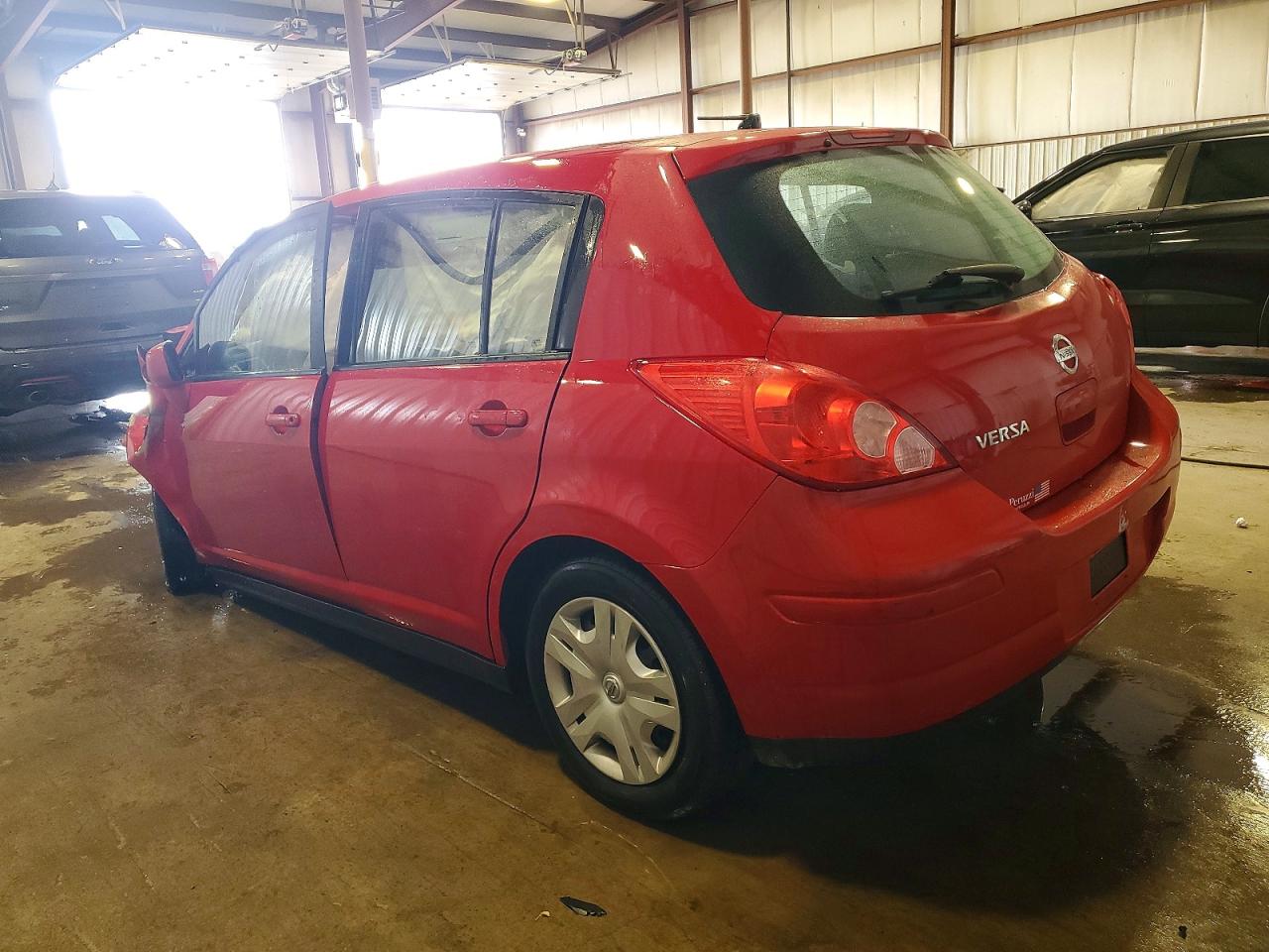 2012 NISSAN VERSA S photo 2