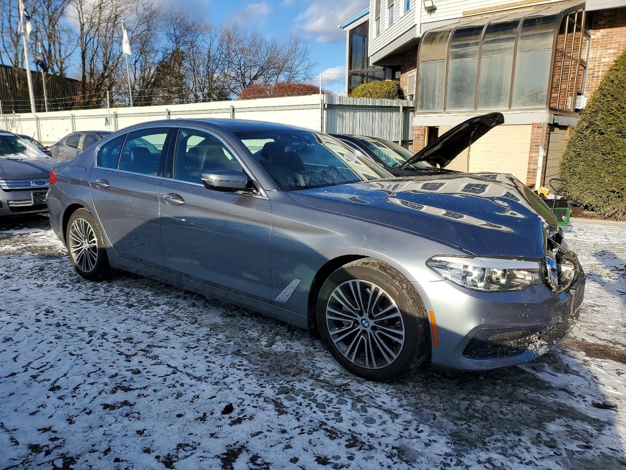 2019 BMW 530 XI photo 4