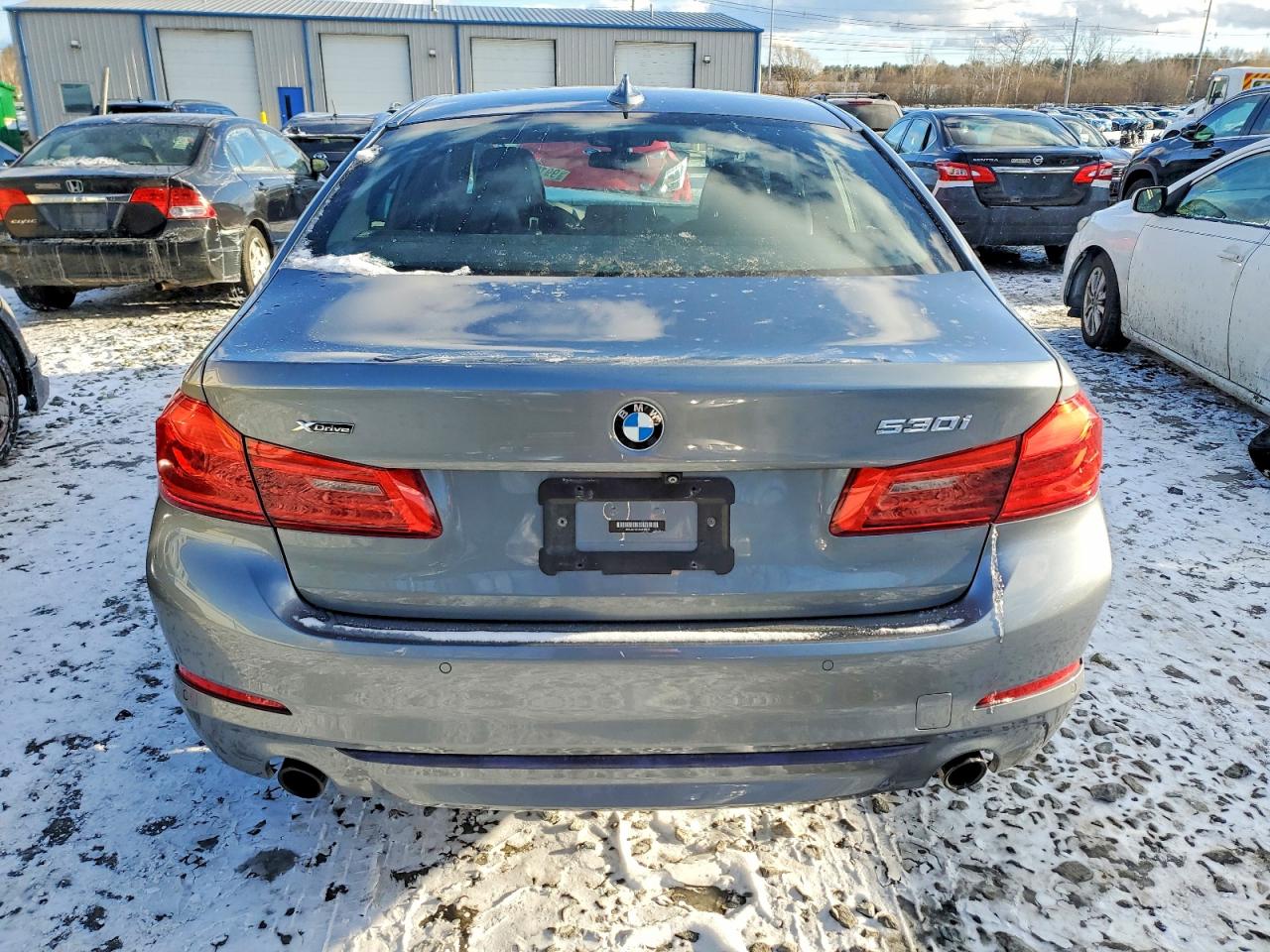 2019 BMW 530 XI photo 6