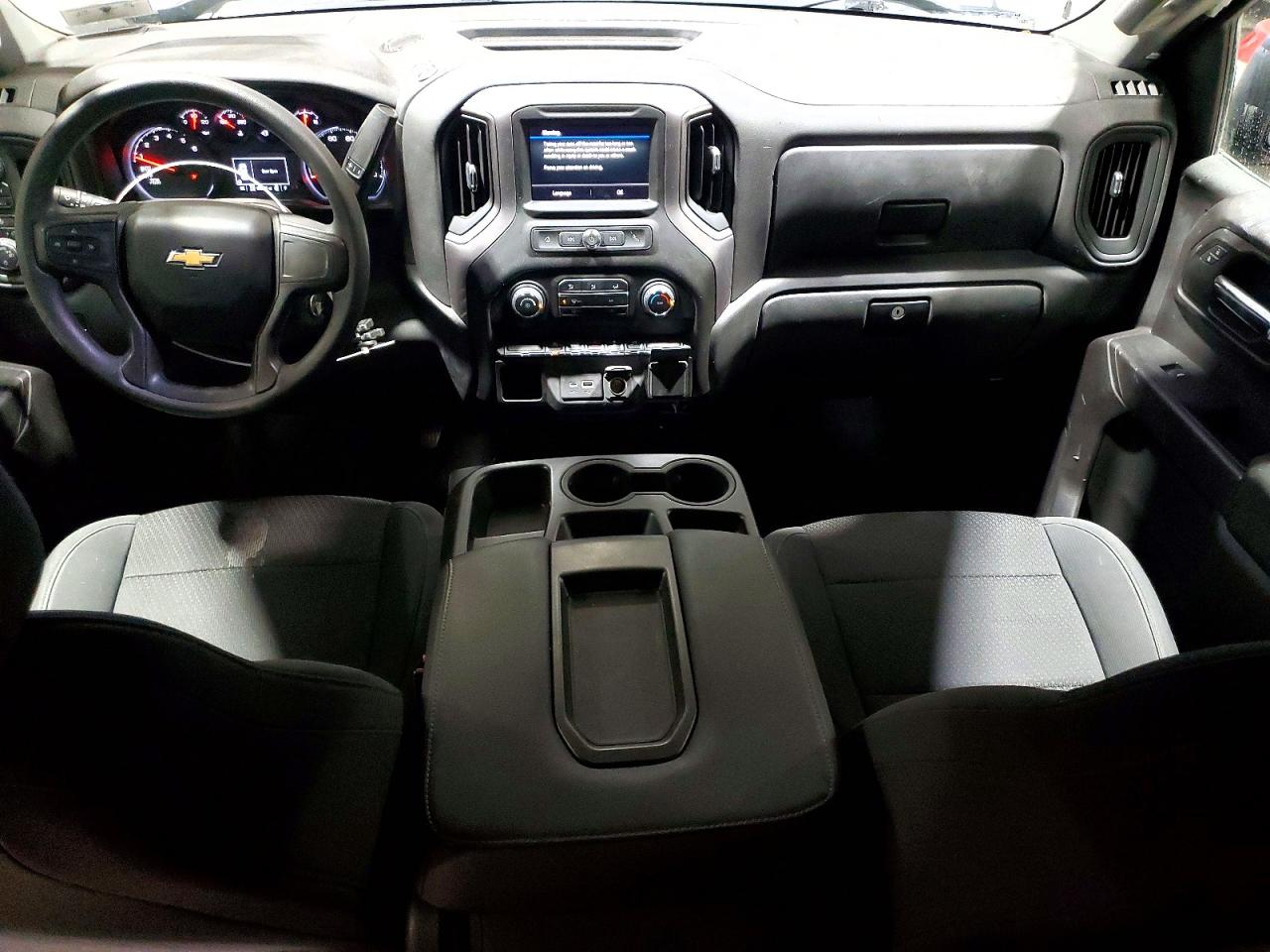 2021 CHEVROLET SILVERADO K1500 CUSTOM photo 8