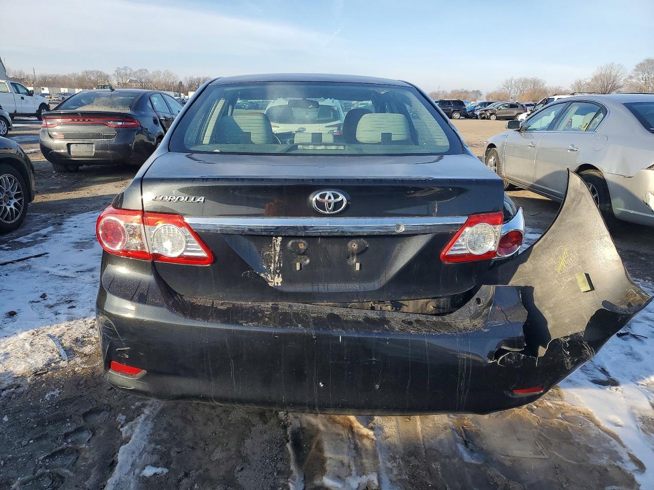 2012 TOYOTA COROLLA BASE photo 6