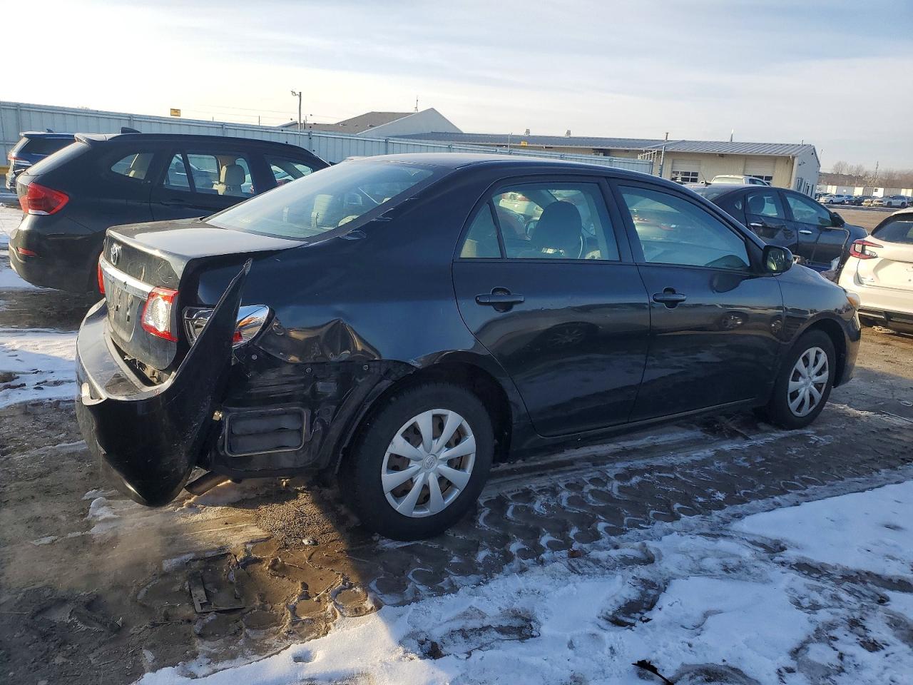 2012 TOYOTA COROLLA BASE photo 3
