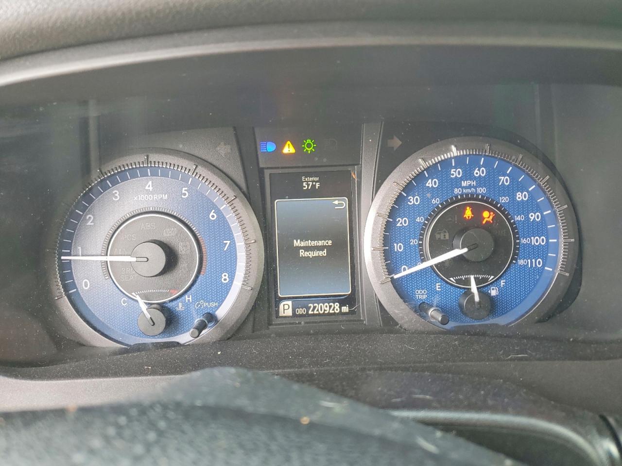 2016 TOYOTA SIENNA XLE photo 9