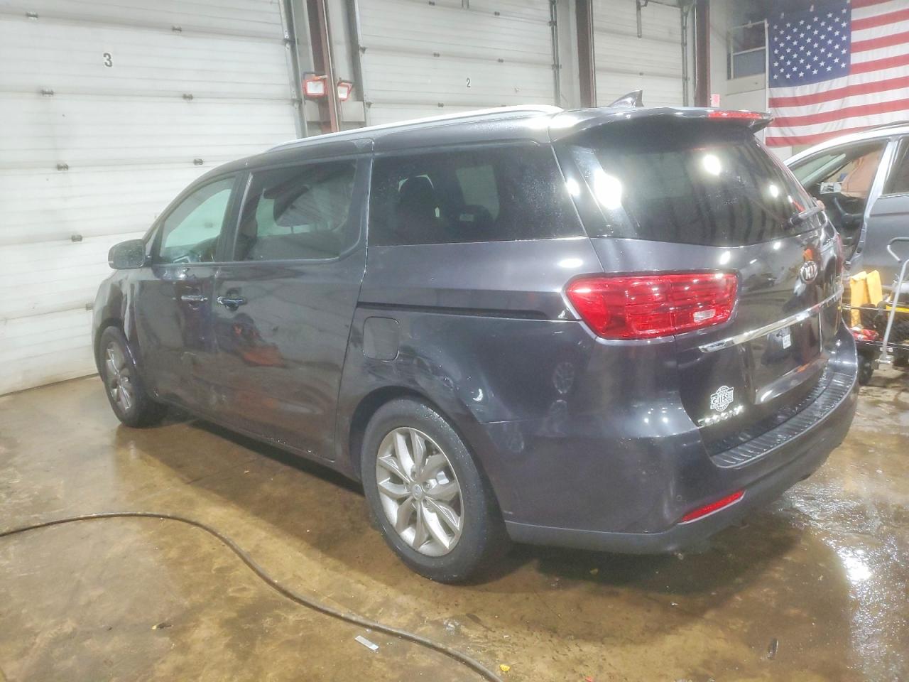2021 KIA SEDONA EX photo 3