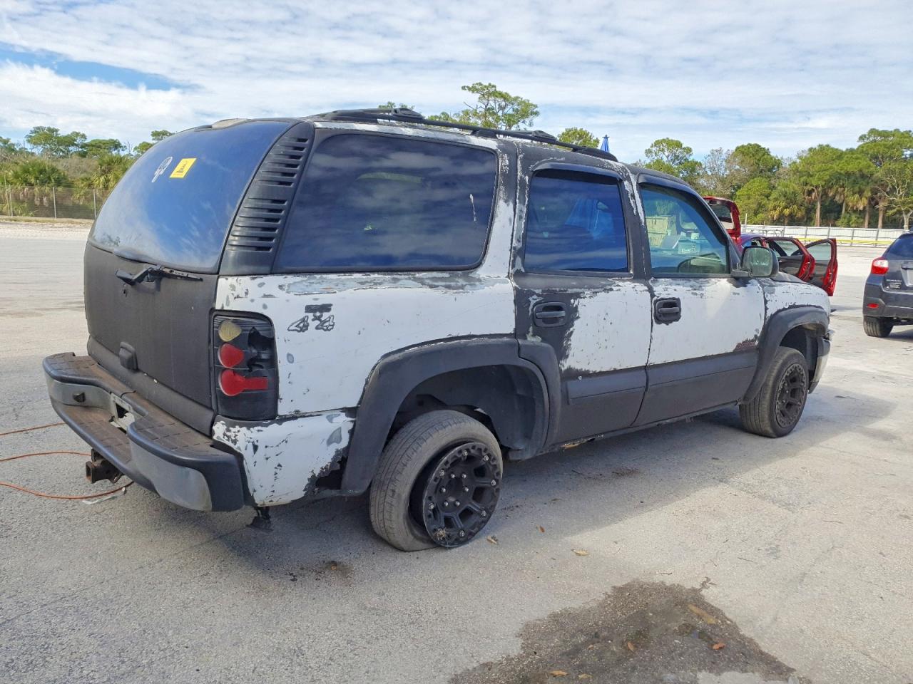 2003 CHEVROLET TAHOE K1500 photo 3