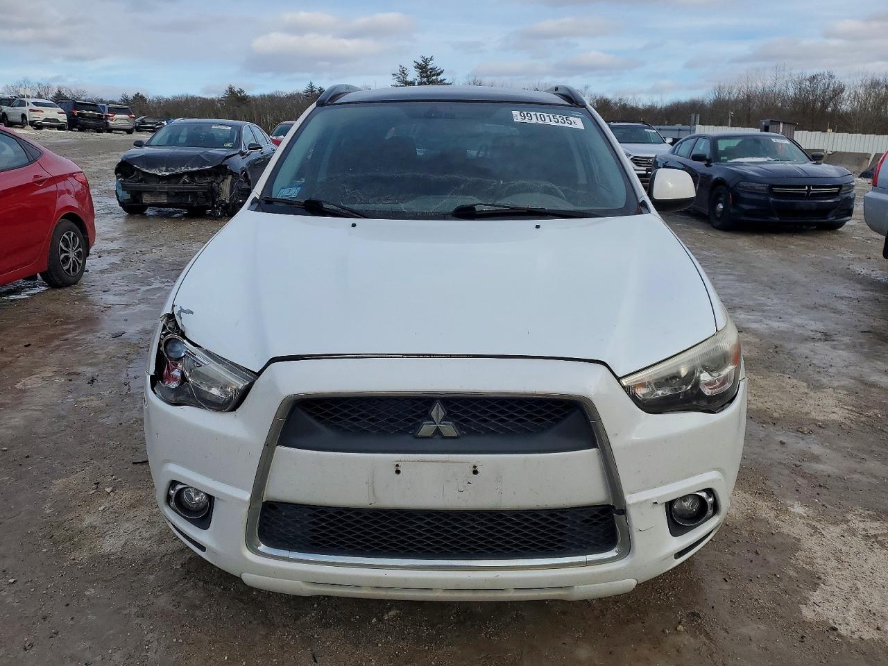 2011 MITSUBISHI OUTLANDER SPORT SE photo 5