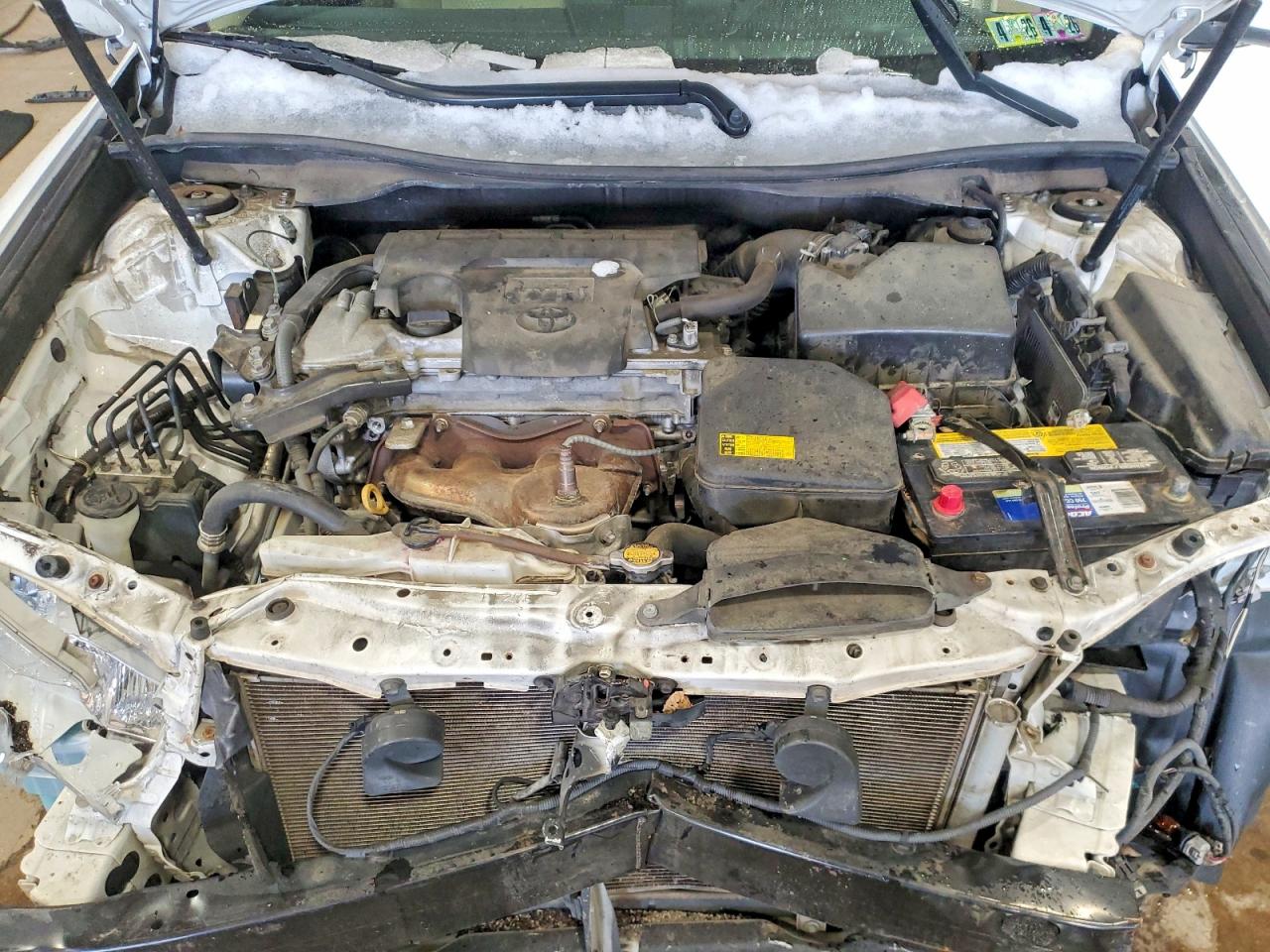 2013 TOYOTA CAMRY L photo 31