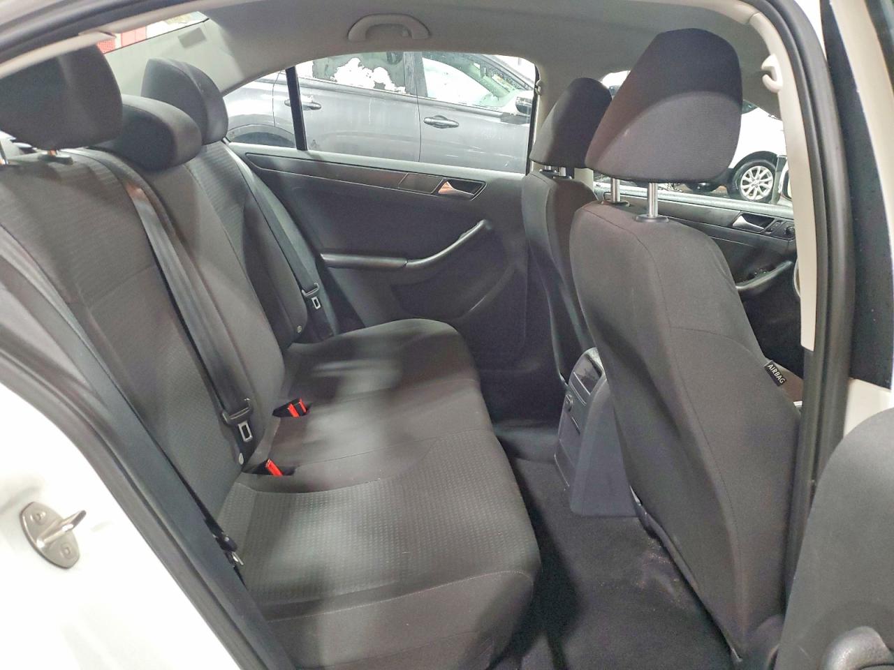 2016 VOLKSWAGEN JETTA S photo 10