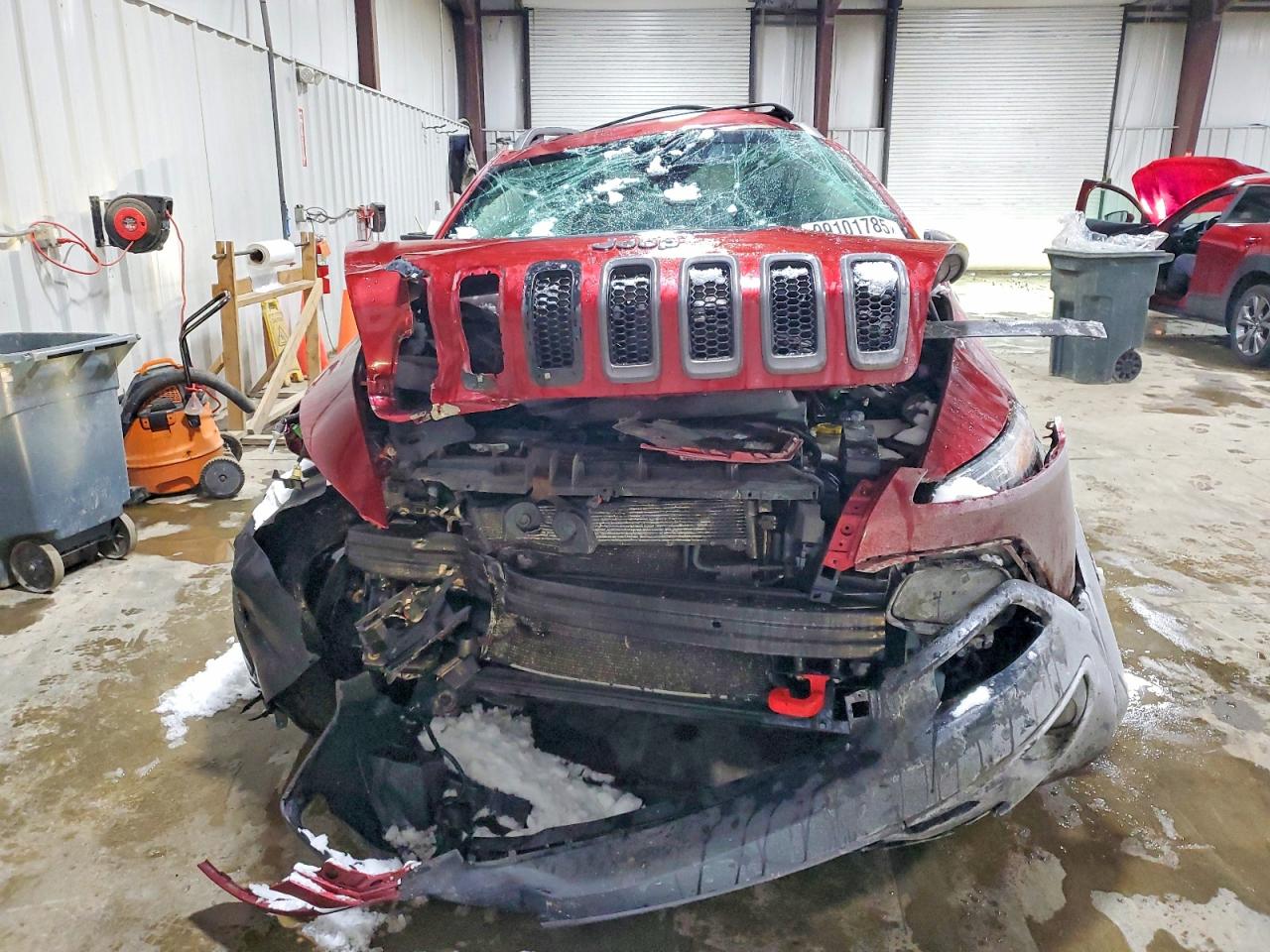 2015 JEEP CHEROKEE TRAILHAWK photo 9