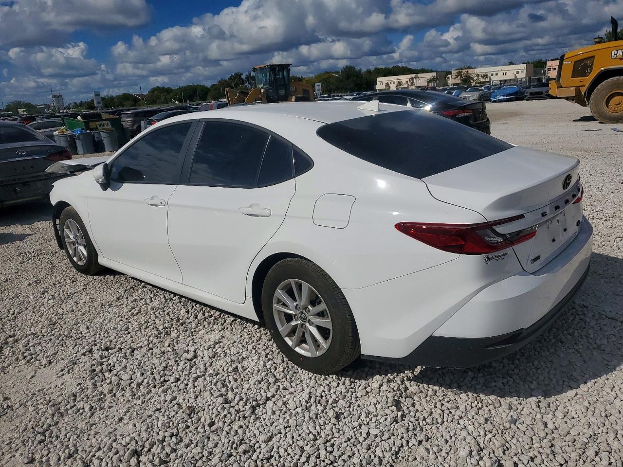 2025 TOYOTA CAMRY LE photo 2