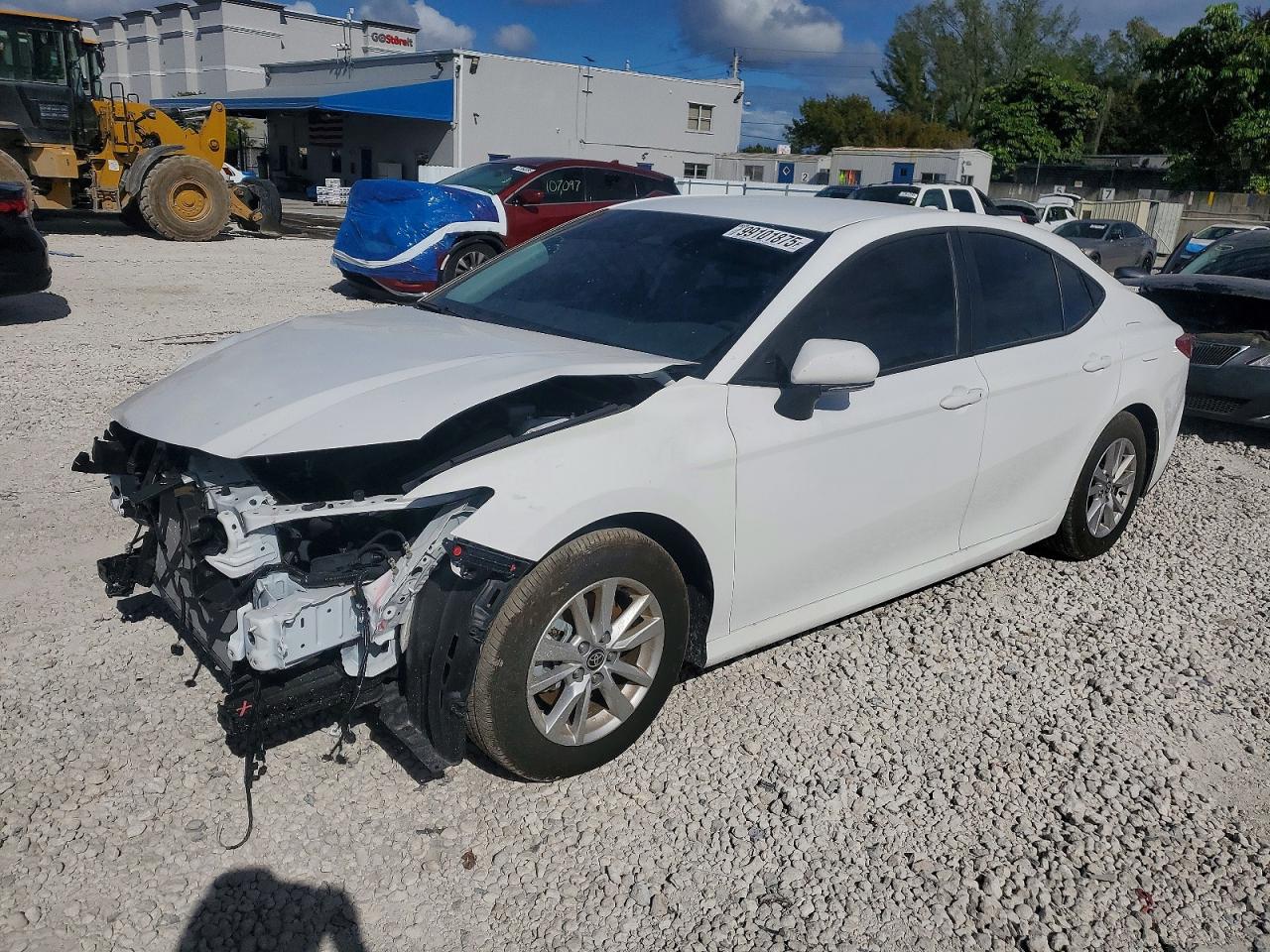 2025 TOYOTA CAMRY