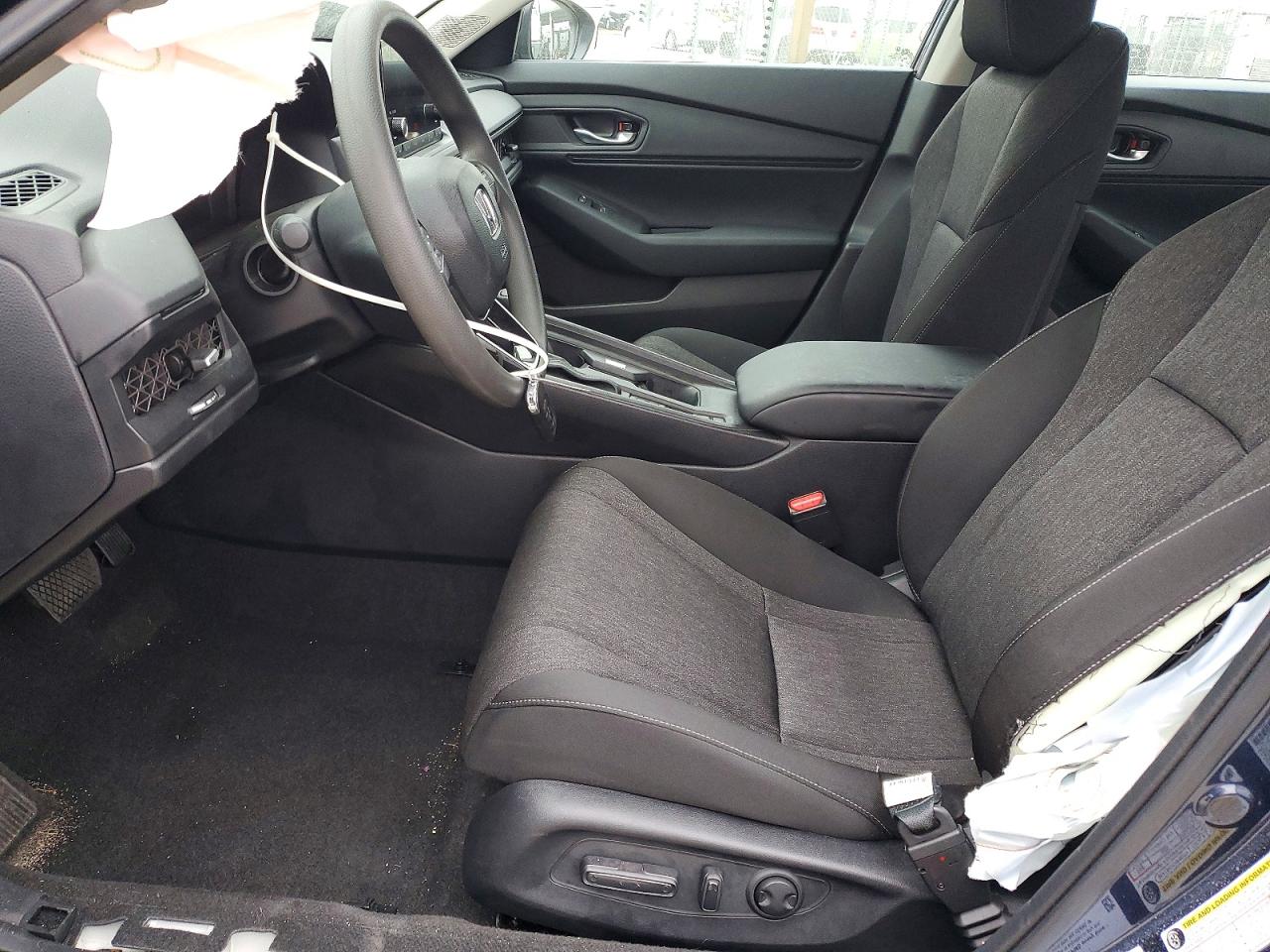 2025 HONDA ACCORD SE photo 7