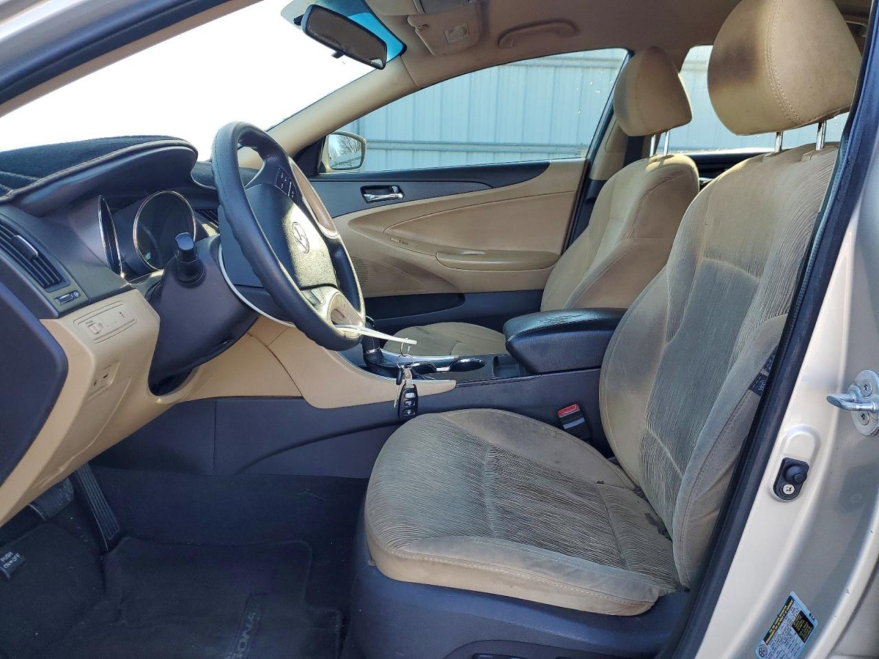 2011 HYUNDAI SONATA GLS photo 7